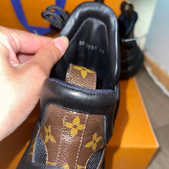 COPY - Louis Vuitton Archlight Sneaker - Picture 5 of 7